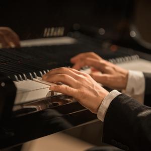 人妻猎人漫画免费观看韩漫驿站
